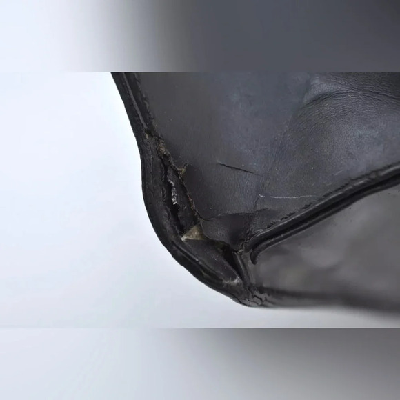 Authentic Louis Vuitton Epi Pochette Homme Clutch Hand Bag Black - Picture 7 of 10